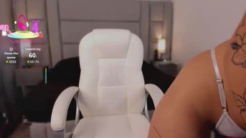    online show from October 2025 07:54:02 PM