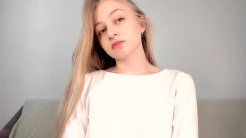 Mia here Appreciate your support online show from May 2026 07:26:02 AM