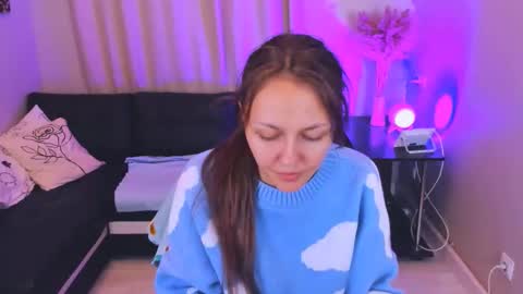 Snapshot of mia_meowxkiss chatting on October 2025 03:33:01 PM mia_meowxkiss online show from October 2025 03:33:01 PM