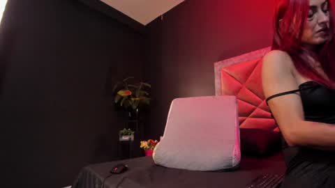 MIA  online show from January 2025 06:48:01 PM