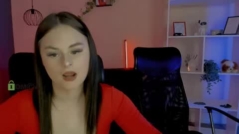 mia_mooon_ online show from May 2026 08:53:02 AM