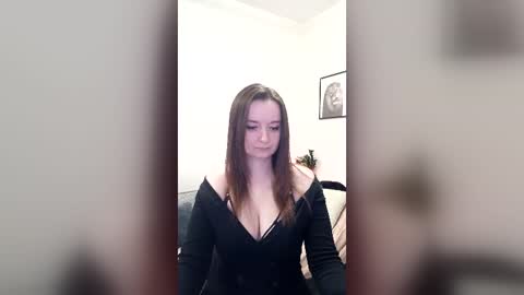 Snapshot of mia_muuur chatting on July 2026 08:20:01 AM Mia online show from July 2026 08:20:01 AM