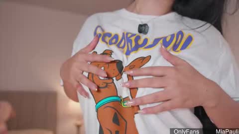 Instagram Nelyiramirez online show from March 2026 03:14:01 AM