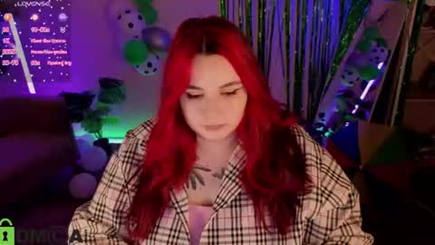 Snapshot of mia_r0ss chatting on June 2026 01:14:01 AM Mia online show from June 2026 01:14:01 AM