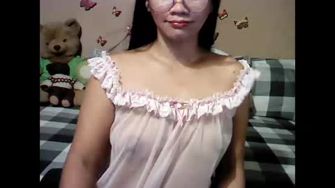 Snapshot of mia_rein chatting on January 2025 12:47:02 PM mia_rein online show from January 2025 12:47:02 PM