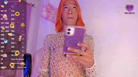 Snapshot of mia_royal chatting on May 2026 08:05:02 PM mia_royal online show from May 2026 08:05:02 PM