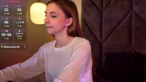 Mia online show from January 2026 08:51:02 PM