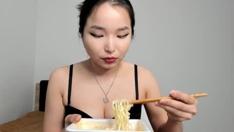  Your Soyun  online show from February 2026 11:09:01 AM