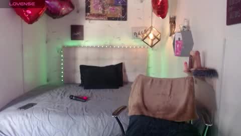 MIA  online show from January 2026 02:54:02 PM