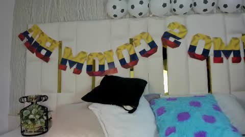 mia_vy online show from June 2026 03:12:02 AM