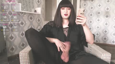 mia_wallase online show from January 2025 03:33:02 PM