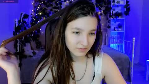 Mia online show from February 2026 10:20:02 AM