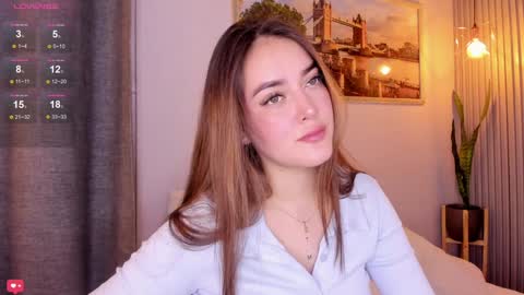 Snapshot of mia_white11 chatting on December 2024 01:20:02 PM Mia White online show from December 2024 01:20:02 PM