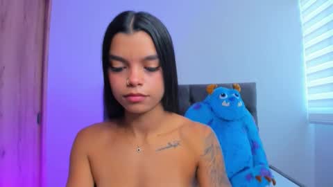    online show from October 2025 12:27:01 PM