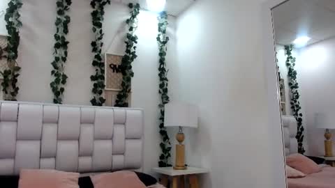 Snapshot of miaa_gh1 chatting on June 2026 11:15:01 AM Mia online show from June 2026 11:15:01 AM