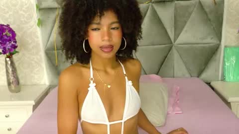 Snapshot of miaa_grace_ chatting on February 2026 12:59:02 PM MIIA online show from February 2026 12:59:02 PM