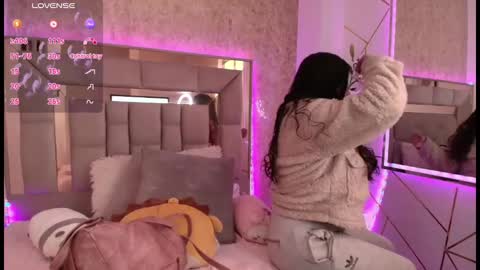 Snapshot of miaa_smiith1 chatting on January 2025 11:43:02 AM miaa_smiith1 online show from January 2025 11:43:02 AM