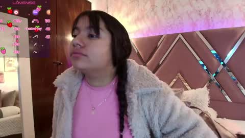 Snapshot of miaa_smiith1 chatting on February 2025 12:06:02 PM miaa_smiith1 online show from February 2025 12:06:02 PM