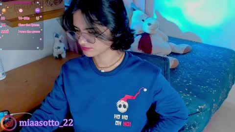 Snapshot of miaa_sotto chatting on January 2025 03:51:02 AM Maria Fernanda online show from January 2025 03:51:02 AM