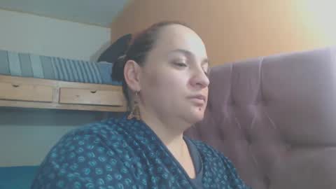 Snapshot of miaabrownn chatting on December 2024 09:30:02 PM MIA online show from December 2024 09:30:02 PM