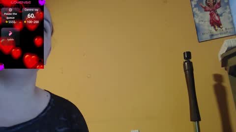 Snapshot of miaabrownn chatting on February 2025 07:05:01 PM MIA online show from February 2025 07:05:01 PM