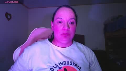 Snapshot of miaabrownn chatting on July 2026 06:40:01 PM MIA online show from July 2026 06:40:01 PM