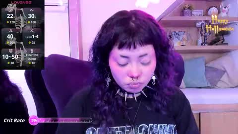 Mia online show from October 2025 03:31:01 AM