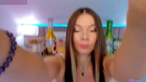 Snapshot of miaamuse chatting on September 2025 07:37:01 PM Mia online show from September 2025 07:37:01 PM