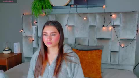 Snapshot of miaanderson__ chatting on May 2026 12:55:02 PM miaanderson__ online show from May 2026 12:55:02 PM