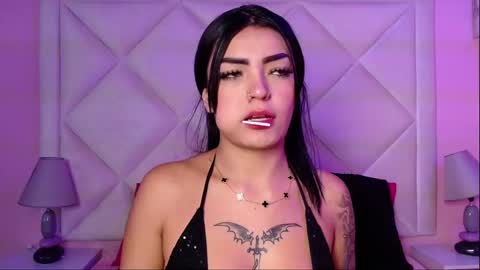 Alexandra online show from November 2025 02:05:01 PM