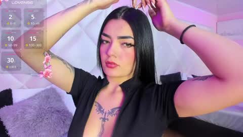 Alexandra online show from April 2026 09:15:02 PM