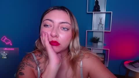 Snapshot of miaawild chatting on December 2024 04:05:01 PM Andrea online show from December 2024 04:05:01 PM