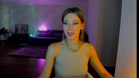 Mia online show from June 2026 04:22:01 AM