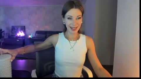 Mia online show from July 2026 04:30:02 AM