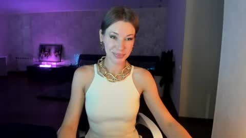 Mia online show from August 2026 04:23:02 AM