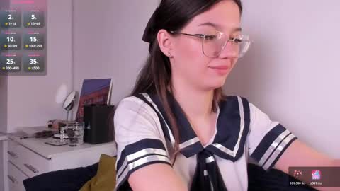 Snapshot of miabellee_ chatting on April 2026 10:32:01 PM mia online show from April 2026 10:32:01 PM