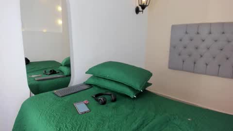    online show from November 2025 11:11:01 AM