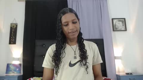 MiaCoock online show from November 2025 12:38:01 PM