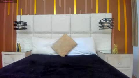 Snapshot of miacours chatting on July 2026 07:18:02 PM MiaCours online show from July 2026 07:18:02 PM