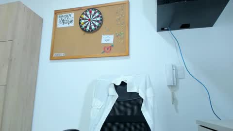 IG Yojanagomez  online show from March 2025 06:00:01 PM