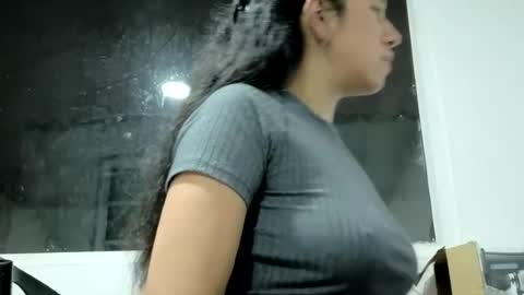 Snapshot of miafix chatting on June 2026 04:55:01 AM Mia Carter Schedule 800 - 1430 gtm-5 online show from June 2026 04:55:01 AM