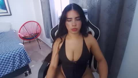 miafunny5 online show from October 2025 06:17:02 PM