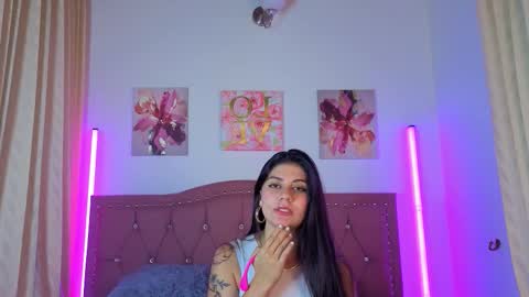 mia antonella online show from September 2025 03:39:02 AM