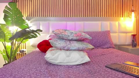 Mia Connor online show from January 2025 12:06:01 AM