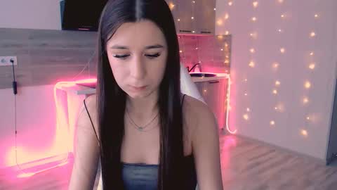 Snapshot of miaharrington chatting on February 2026 12:45:02 PM miaharrington online show from February 2026 12:45:02 PM