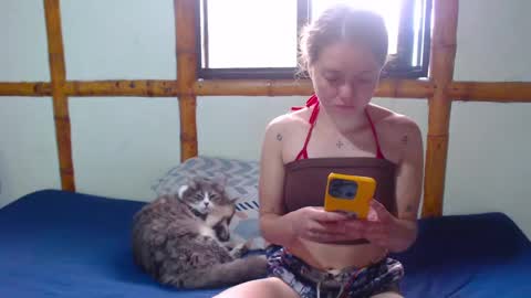 Mia  Sam online show from October 2025 02:35:02 PM