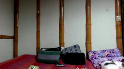 Mia  Sam online show from April 2026 07:49:01 PM