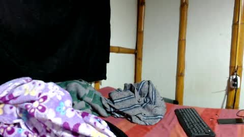 Mia  Sam online show from June 2026 06:09:02 PM