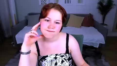 mialacrice online show from June 2026 06:40:01 PM