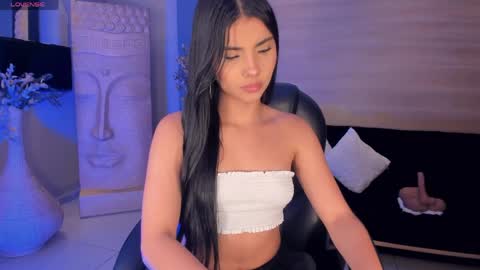 Call me Mia  online show from April 2026 07:30:02 PM